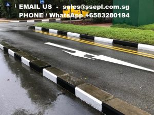 Road kerb painting contractor