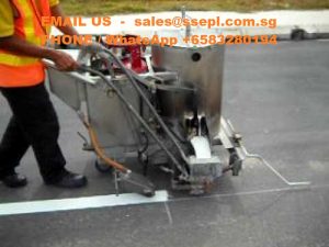 thermoplastic road marking application